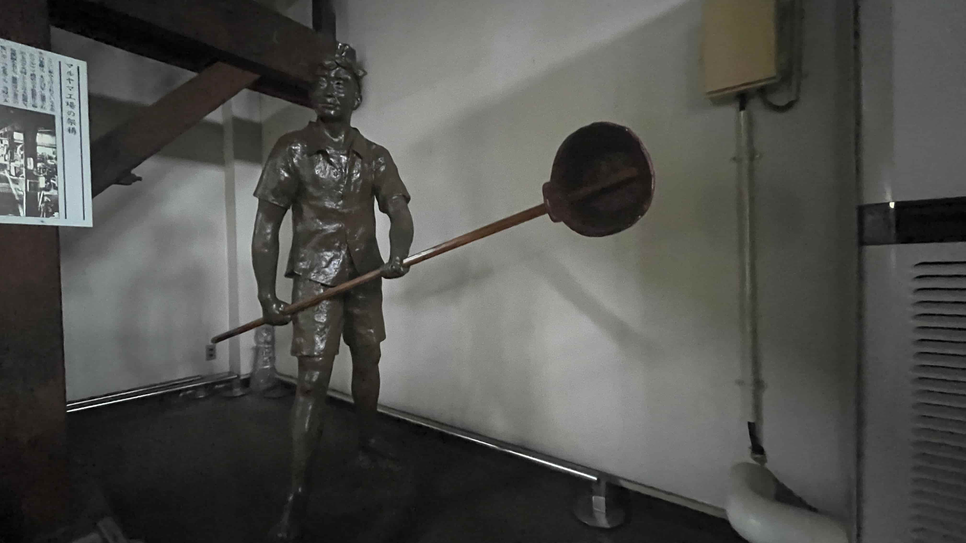 浜子像（石膏原型）1